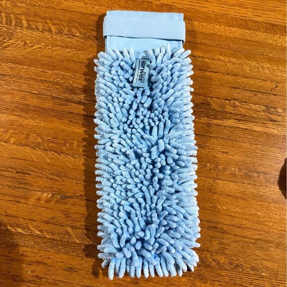 Norwex Chenille Butterfly Limited Edition Towel NWT - Picture 2 of 10